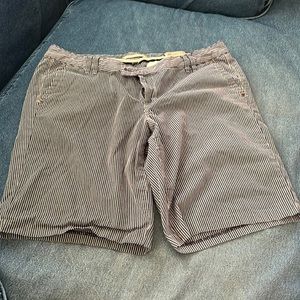 Gap limited edition striped trouser Bermuda shorts, size 14
